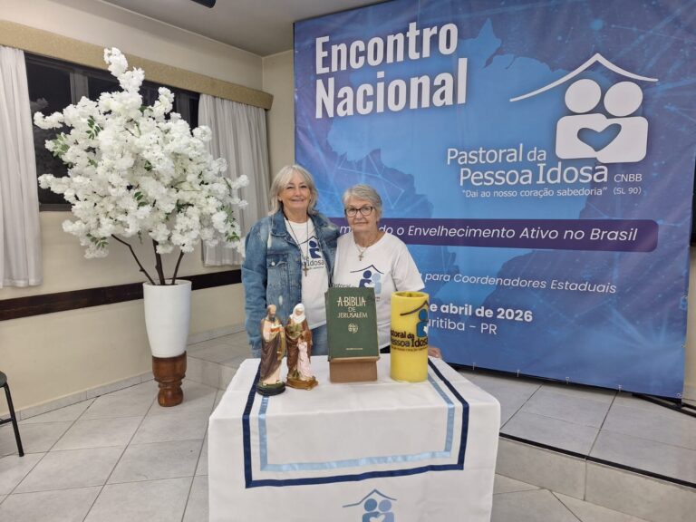 Encontro Nacional da Pastoral da Pessoa Idosa fortalece missão e integração entre regionais em Curitiba